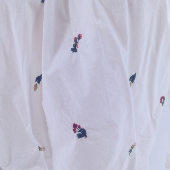 Zara Off the Shoulder White Floral Embroidered Long Ruffle Sleeve Boho Top - Picture 8 of 11